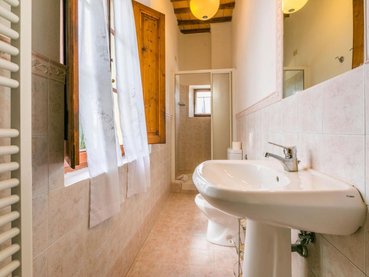 Apartment Giuggiolo - Giuggiolo 5 By Interhome Bibbiano  Екстериор снимка